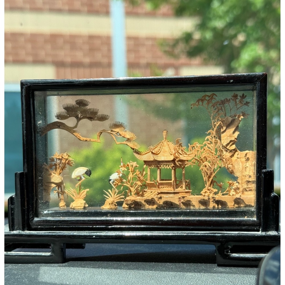Vintage Chinese art cork diorama pagoda cranes glass‎ lacquer #213 - Picture 2 of 8